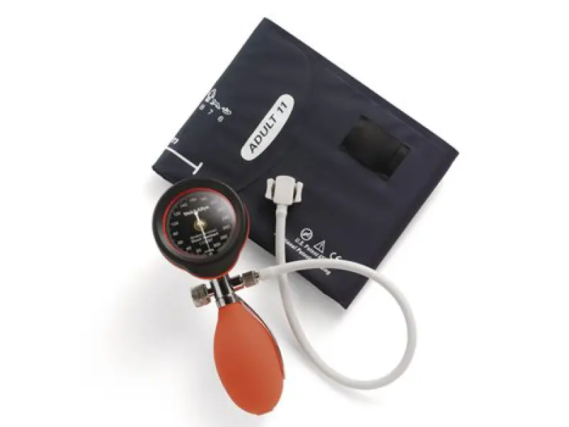 DuraShock DS55 Aneroid Sphyg, Red highlights, FlexiPort Adult Cuf